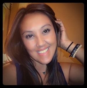 Meet your Posher, Yvonne